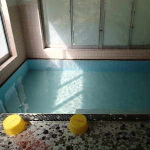 大塩温泉湯元旭館14　源泉かけ流しどっとねっと.jpg
